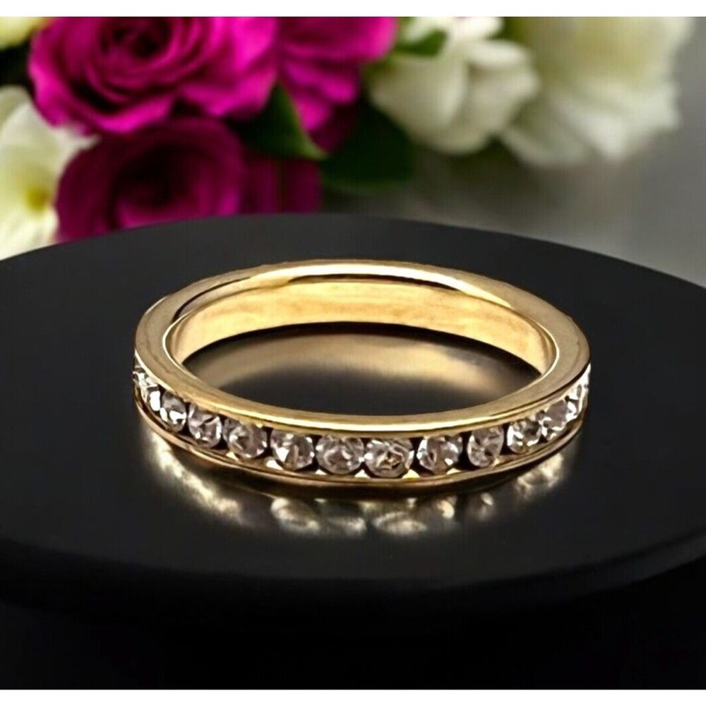 New Boutique Gold Tone Ring Size 6.5 Stackable Band Clear Crystals - 2P